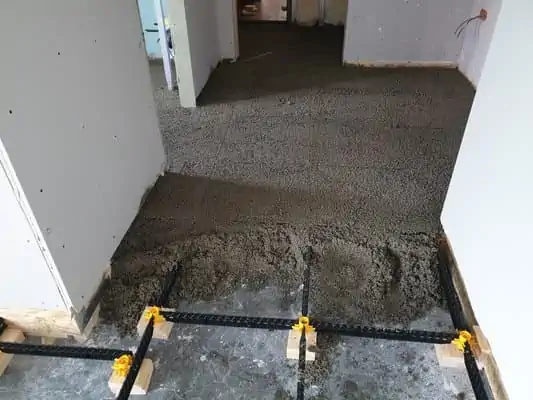 Staenisrooster circulaire vloeropbouw in slaapkamer
