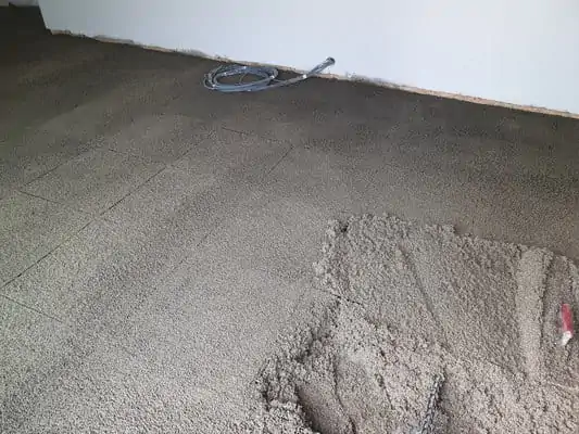 Staenisrooster circulaire vloeropbouw in slaapkamer