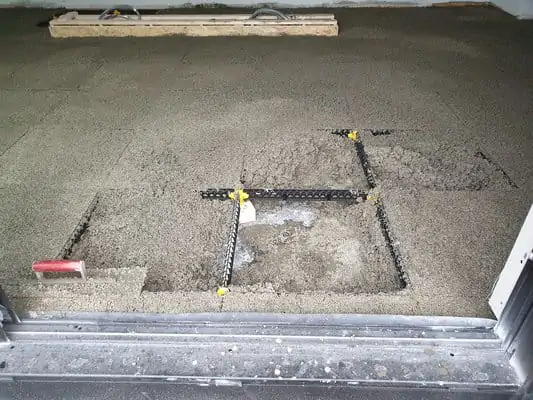 Staenisrooster circulaire vloeropbouw in slaapkamer